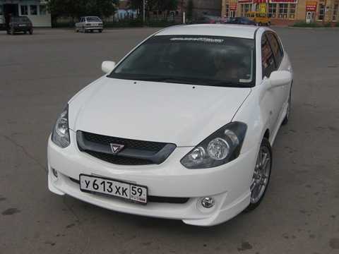 Headlight styling - Toyota Caldina 18 L 2004