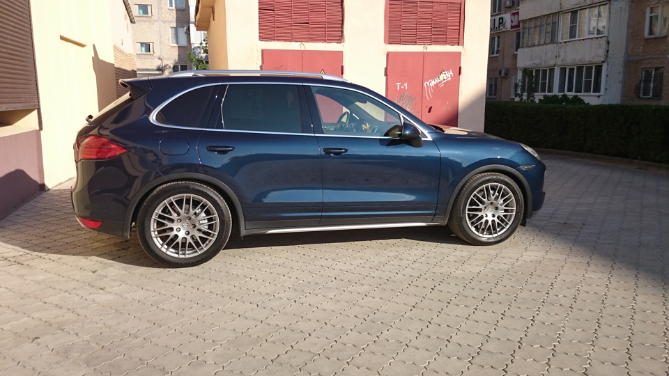 Цветовая палитра автомобиля порше 21 года