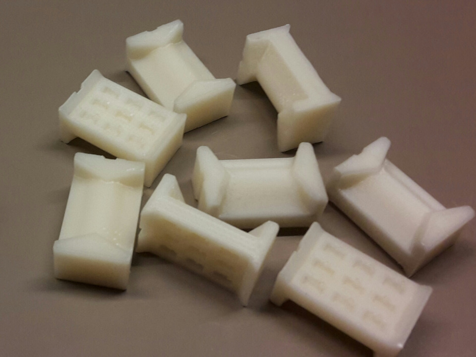 Замена вкладышей дверных ограничителей, стук слево — Infiniti FX (1G ...