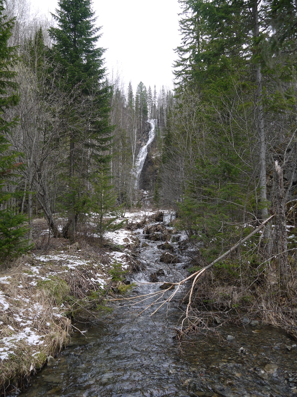 Чинжебский водопад фото