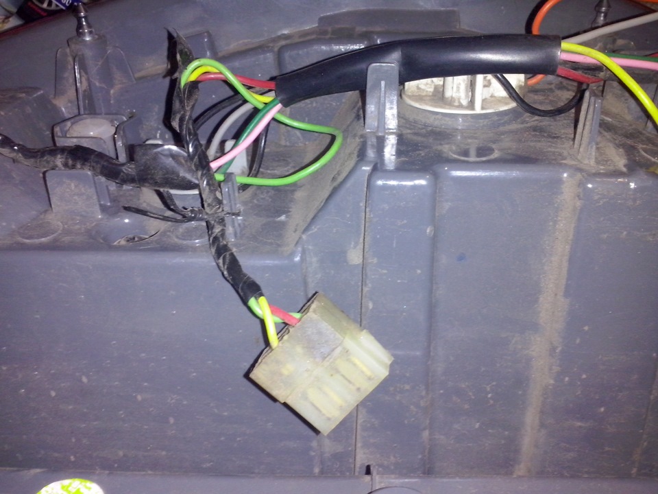 Подключение прицепного — Hyundai H-1 (2G), 2,5 л, 2012 года ...