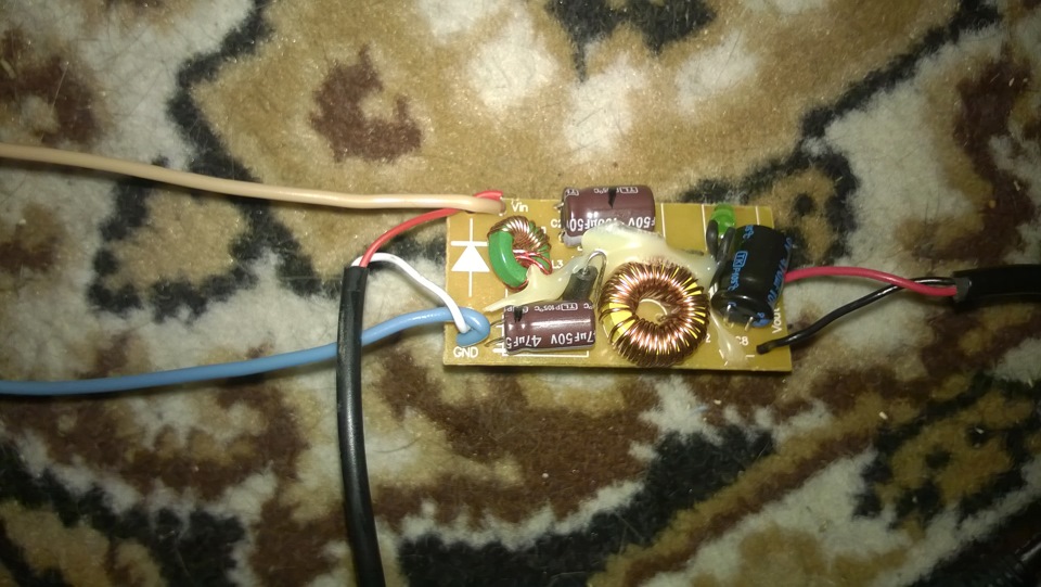 Подключение регистратора и радара к плафону — Ford Focus II Hatchback ...