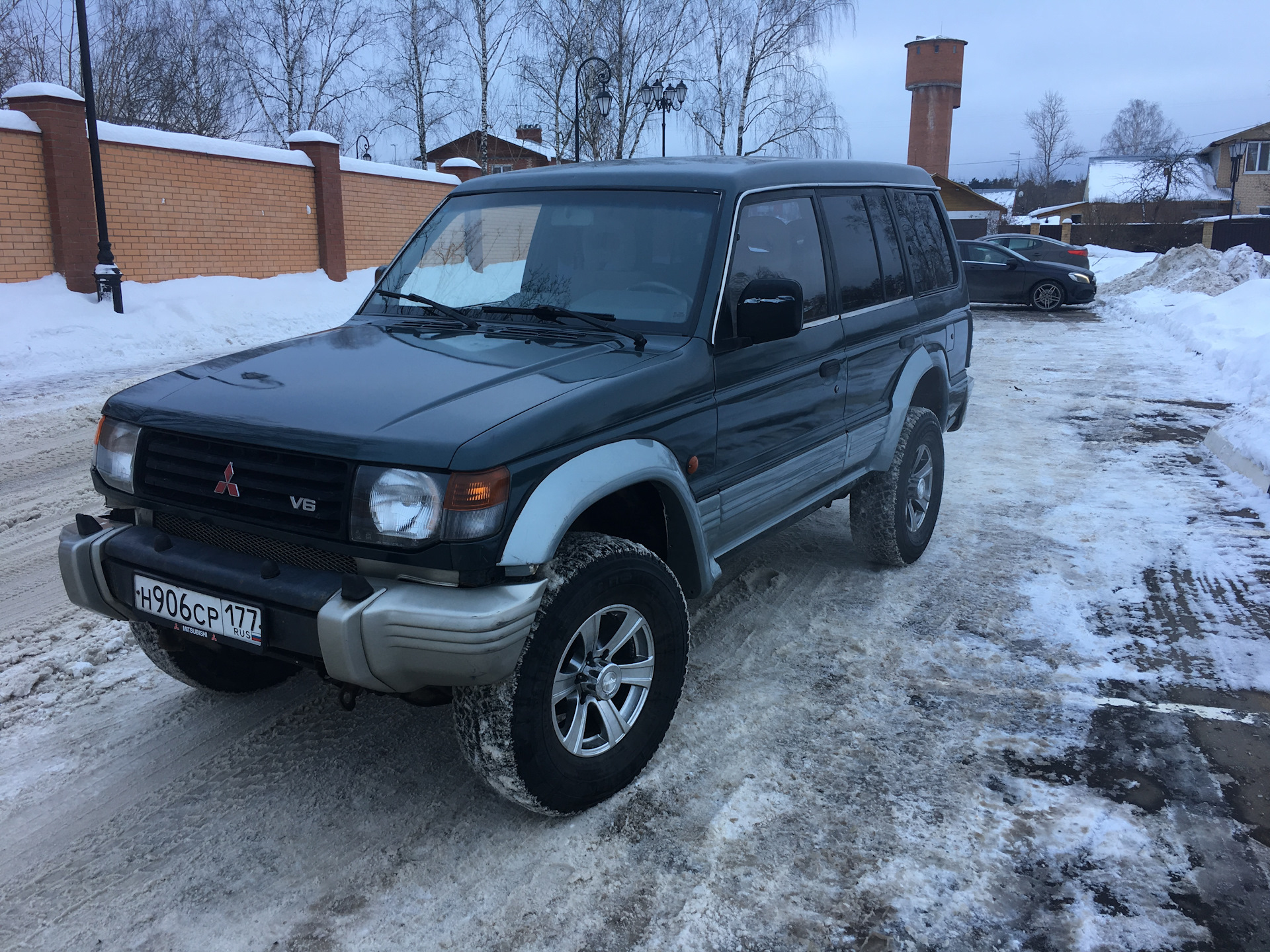 Паджеро 2.8 дизель купить. Pajero 2. Паджеро 2 98. Pajero 2 1999. Pajero 2 1998.