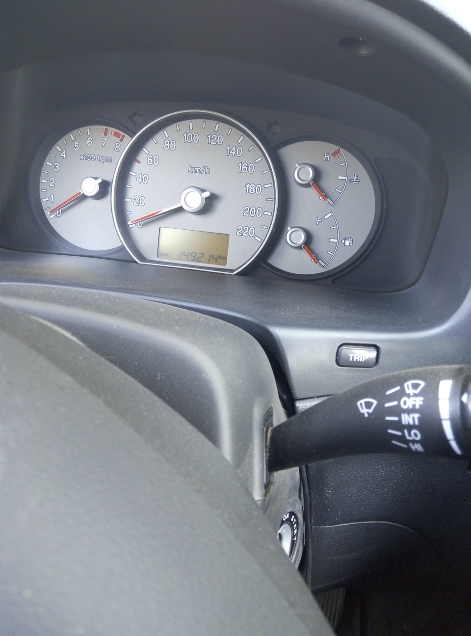 вопрос, горит ли одометр при вытащеном ключе зажигания? — DRIVE2