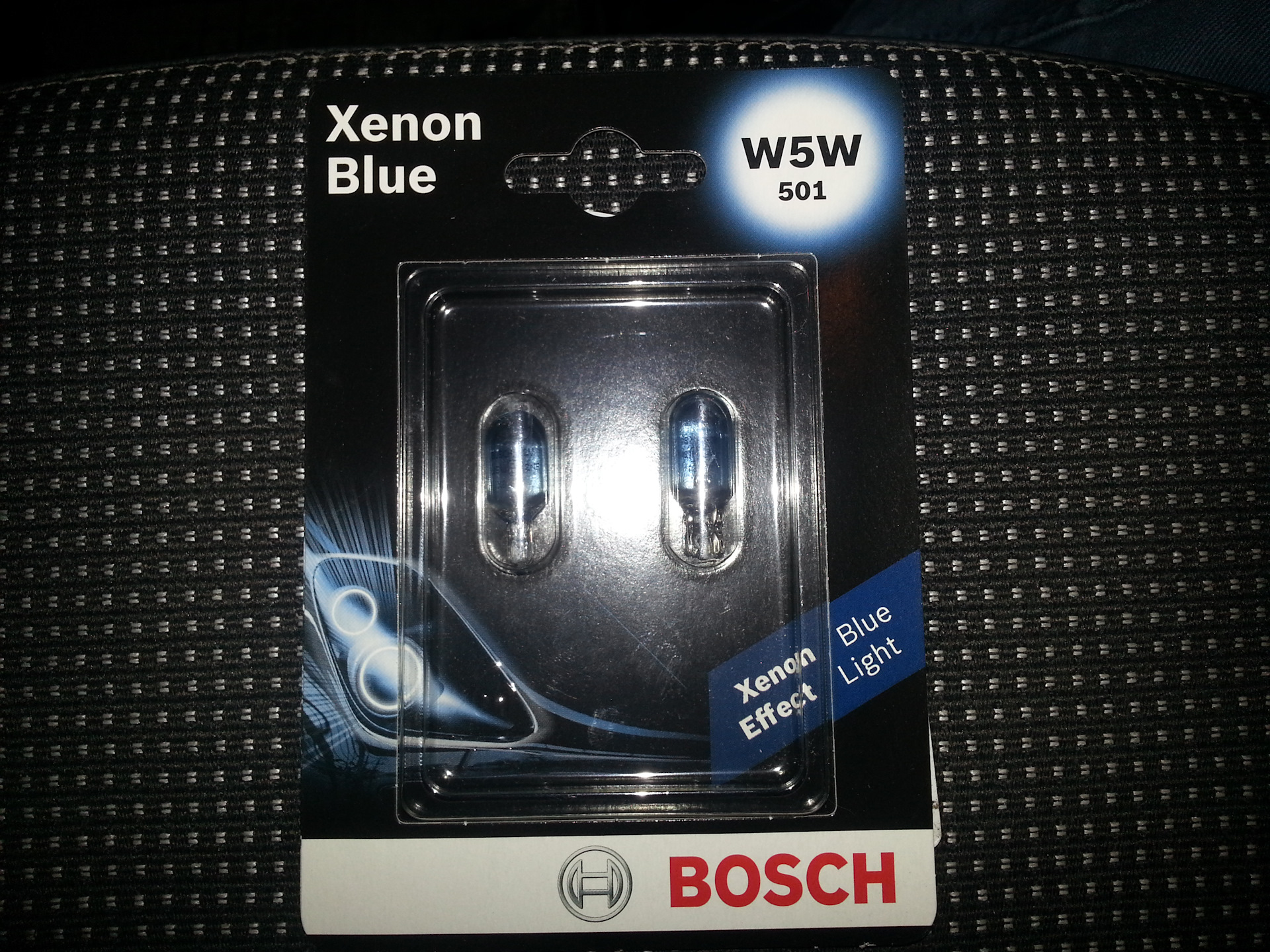 Ксенон 2024. Bosch w5w Xenon Blue. 1987301033 Bosch лампа w5w Xenon Blue. W5w лампа Bosch. Лампа w5w Xenon Blue.
