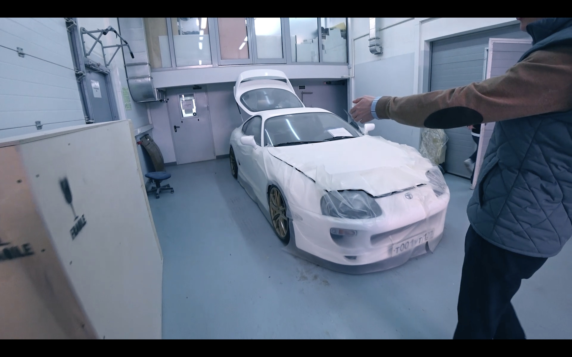 Работа электротонировки, а так же E500 W124 Волчок BRABUS, военный ...