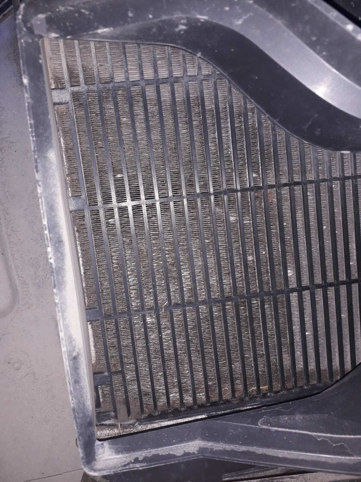 Замена жалюзи решетки радиатора — BMW X5 (G05), 3 л, 2019 года | визит ...