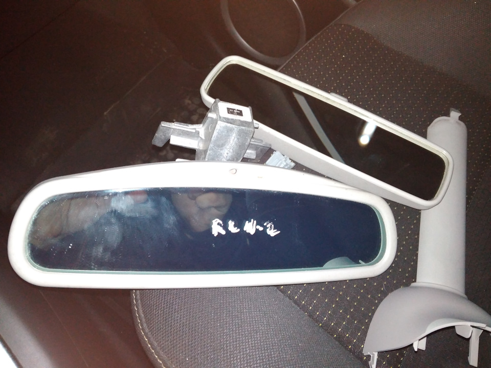 Фотохромное зеркало. — Renault Grand Scenic III, 1,5 л, 2009 года ...