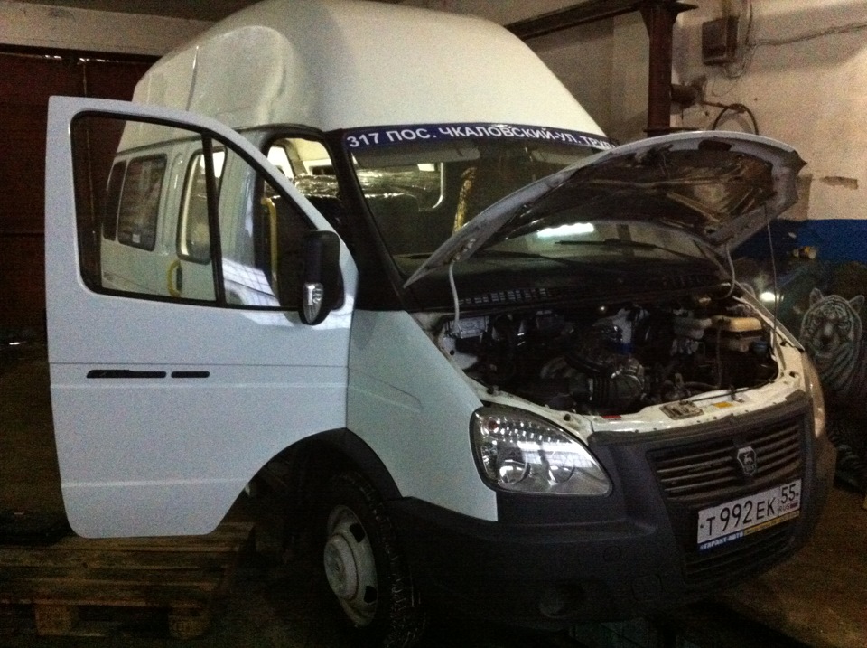 90 000 км Замена масла в ДВС — ГАЗ Газель, 2,8 л, 2014 года | плановое ...
