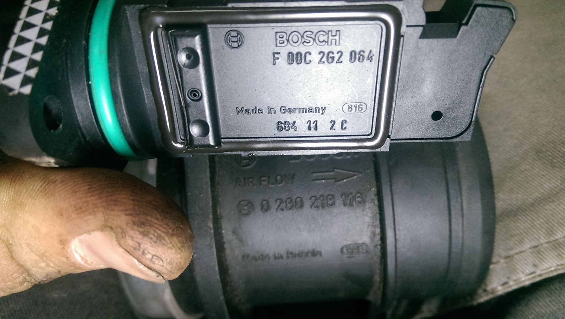 Чем отличаются дмрв. ДМРВ Калина 1.6 8кл. ДМРВ Калина 2 16 клапанов. ДМРВ 116 Bosch. ДМРВ Bosch f 00c 2g2 060 Озон.