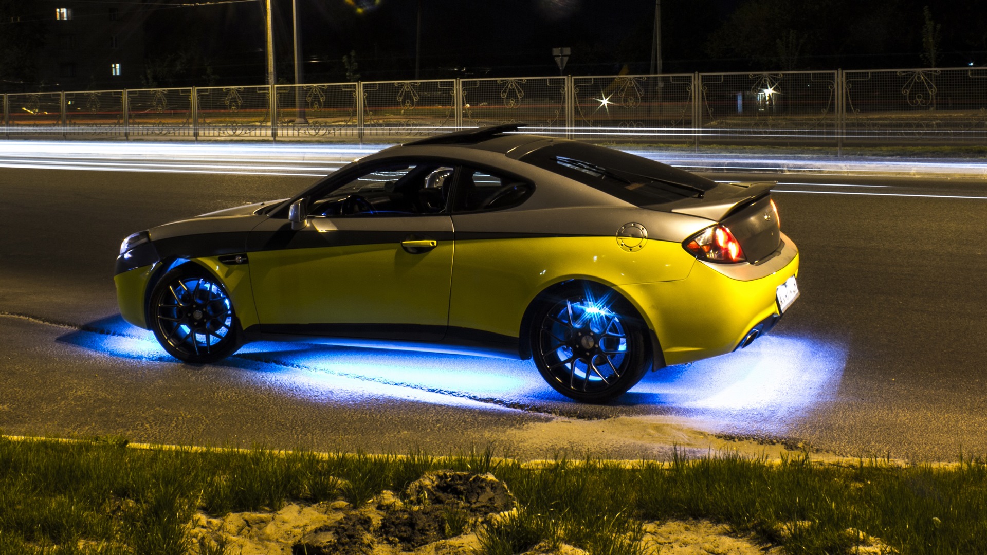 Hyundai Genesis Coupe Р¶РµР»С‚С‹Р№