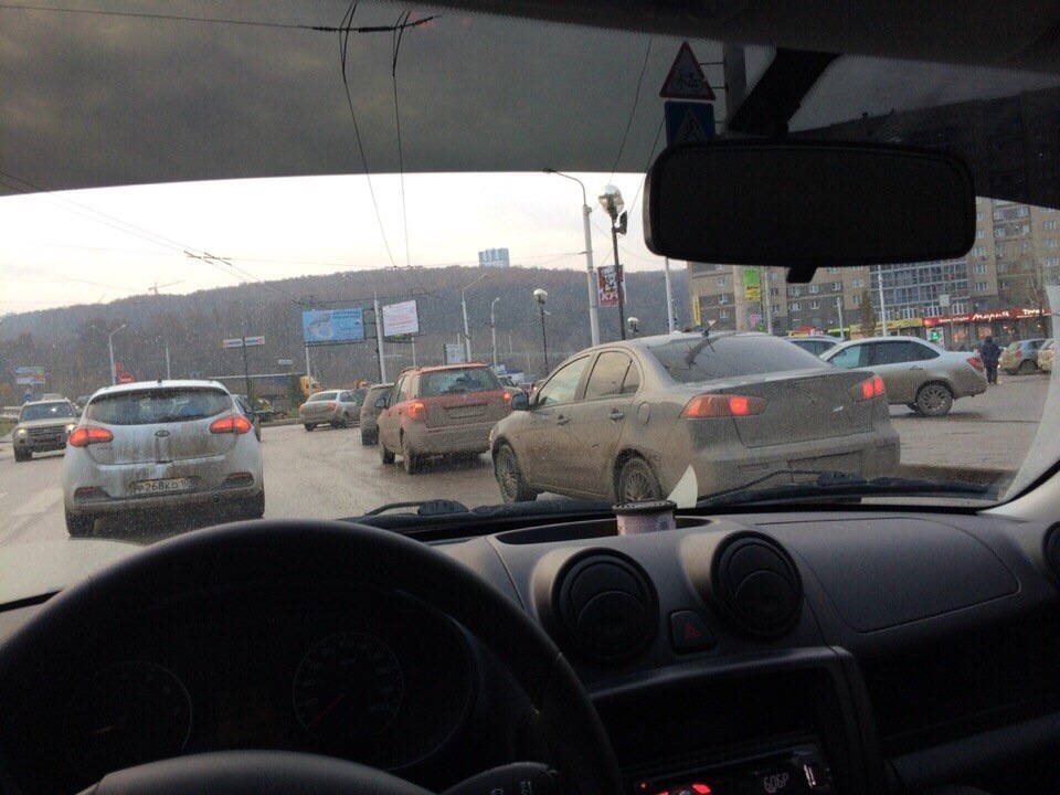 Тонировка фар и полоска на лобовое стекло. — Lada Гранта (1G), 1,6 л ...