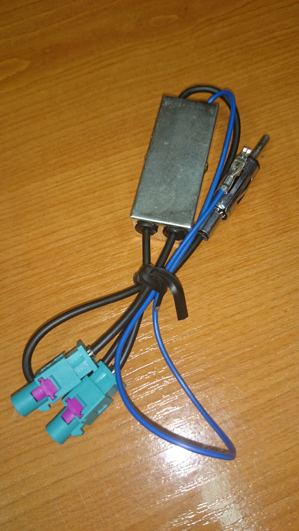 Phonocar 8/559 — Ford Mondeo IV