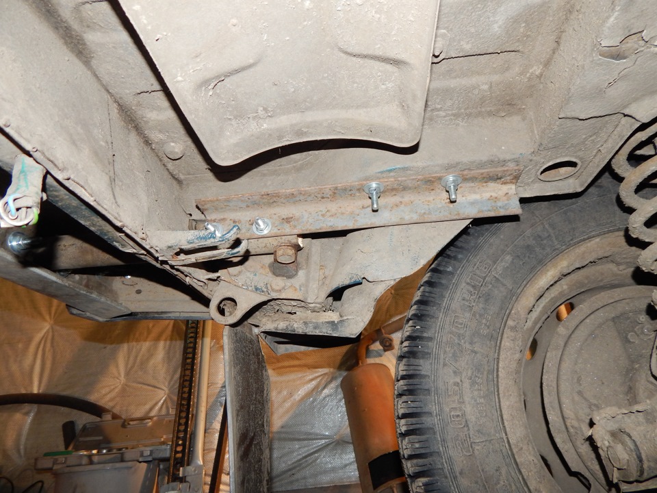 Усиление задка под ХайДжек — Lada 4x4 3D, 1,7 л, 1999 года | тюнинг ...