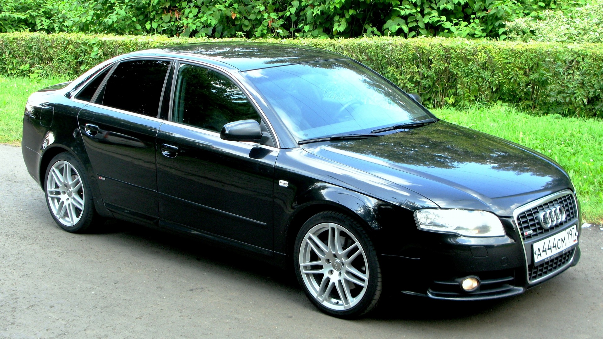 Audi a4 1.8. Audi a4 b7 2006. Audi a4 b7 Sline. Audi a4 b7 r19. Ауди а4 b4 2006.