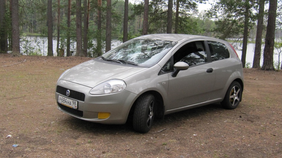 FIAT Grande Punto "ФУНТ" 3d, 1.4 8v