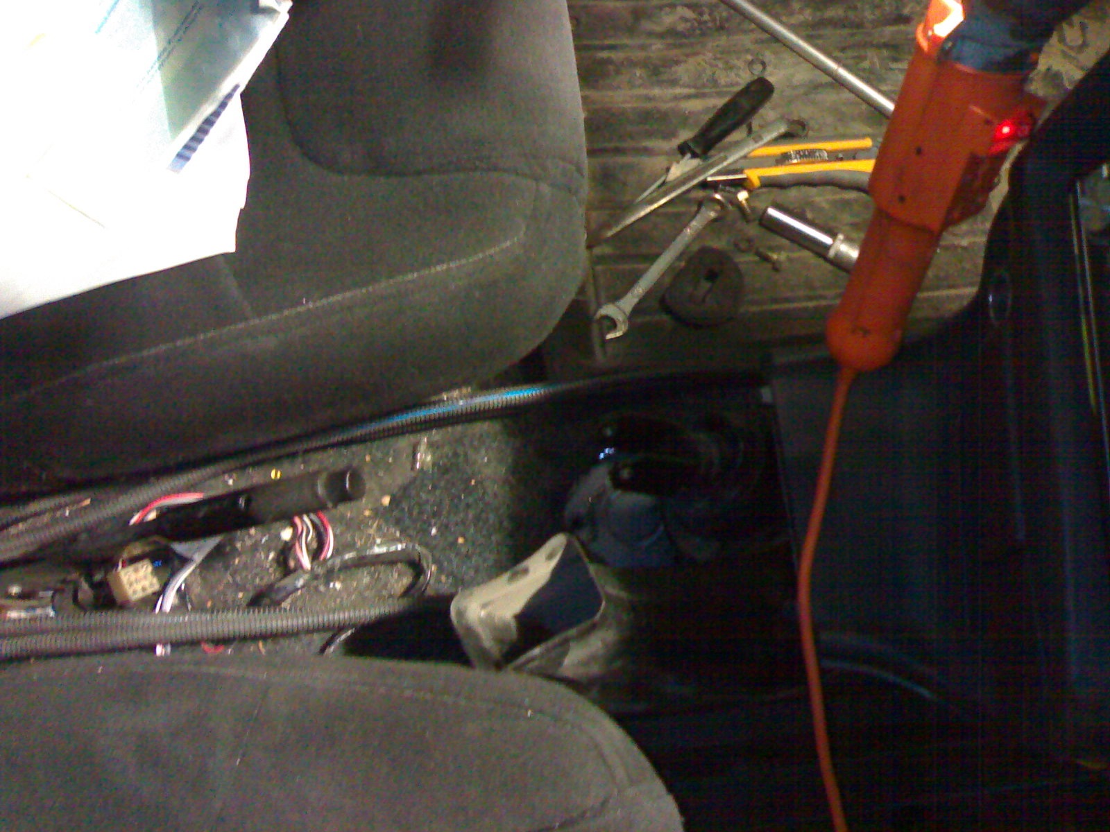 установка короткоходной кулисы — Lada 2114, 1,5 л, 2006 года | тюнинг ...