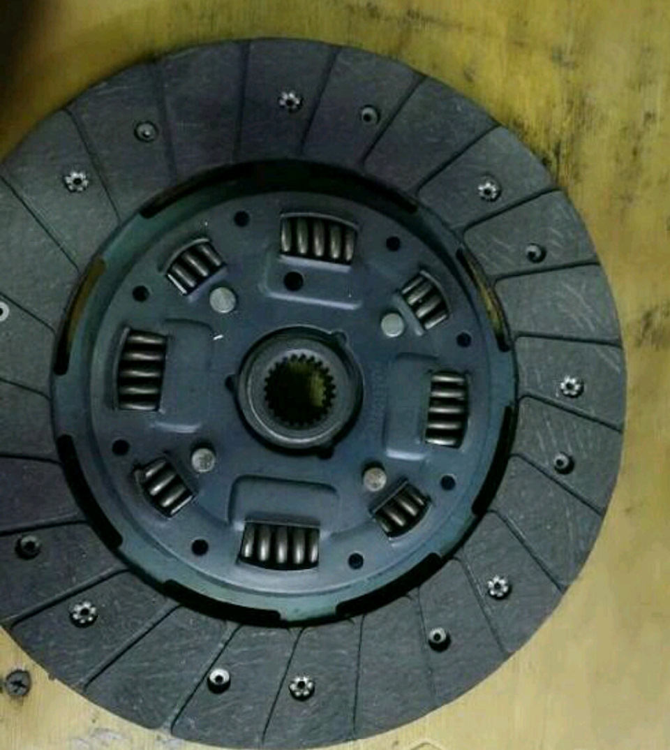 Вопрос по диску на одномассовое сцепление 100 с4 — Audi A6 (C4), 2,5 л ...