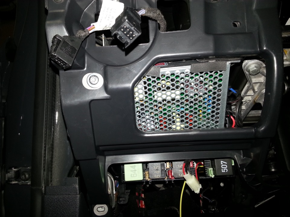 Подогрев руля в Тигуан. — Автоателье Блюзмобиль на DRIVE2