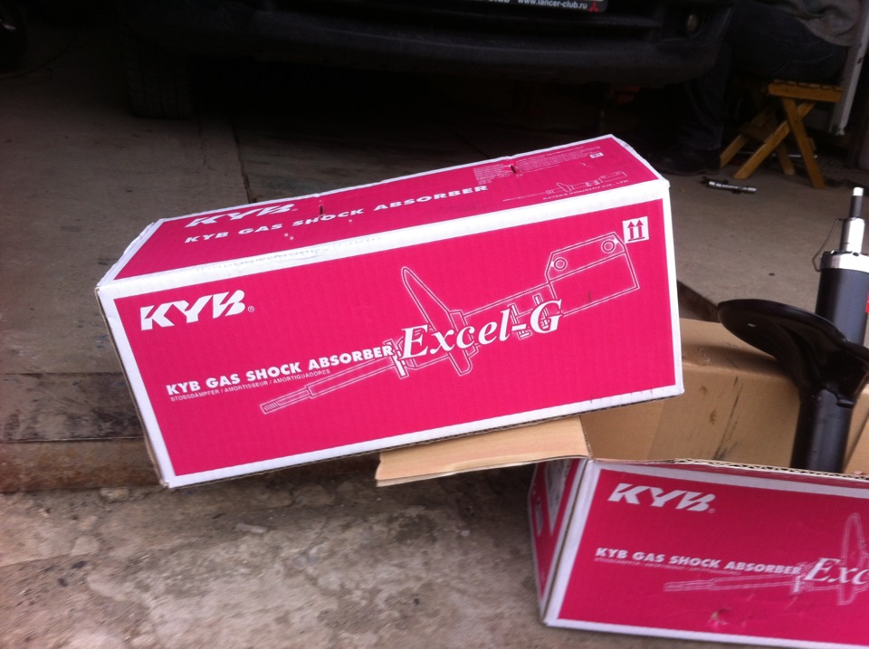 Стойка потекла — Mitsubishi Lancer IX, 1,6 л, 2007 года | своими руками ...