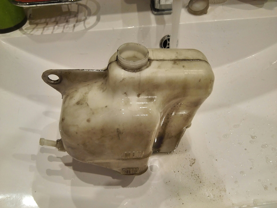 очистка расширительного бочка — Acura RDX (1G), 2,3 л, 2007 года ...