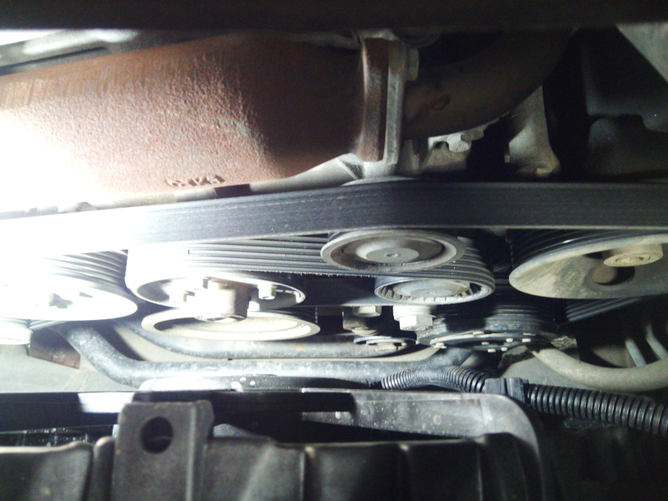 Ролик натяжителя, обгонная муфта, опора вискомуфты. Скорее профилактика ...