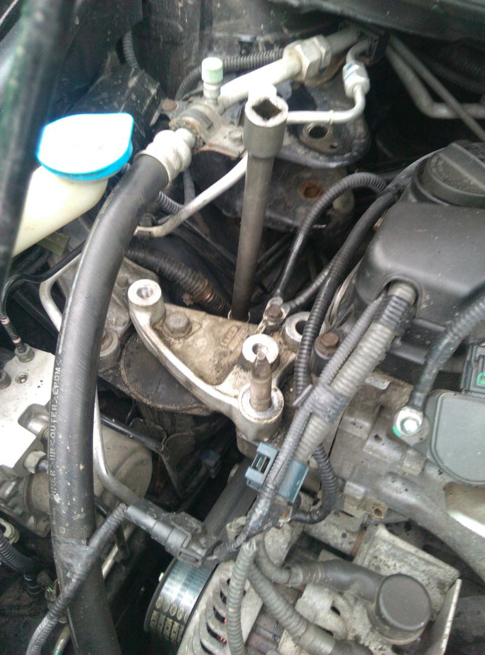 Опора, ролик, ремень — Honda Civic 4D (8G), 1,8 л, 2008 года | своими ...