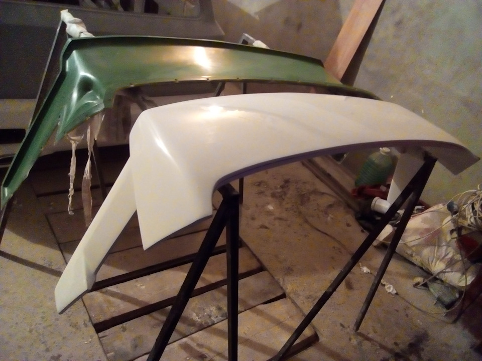 изготовление спойлеров. изготовление спойлеров. производство обтекателей. самодельный спойлер на ваз 2106. изготовление спойлеров.