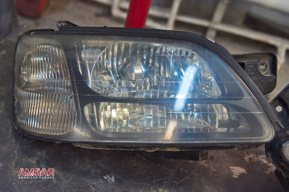 Subaru Legacy B4. Полировка фар, фонарей и покрытие их лаком — AMGAR на ...