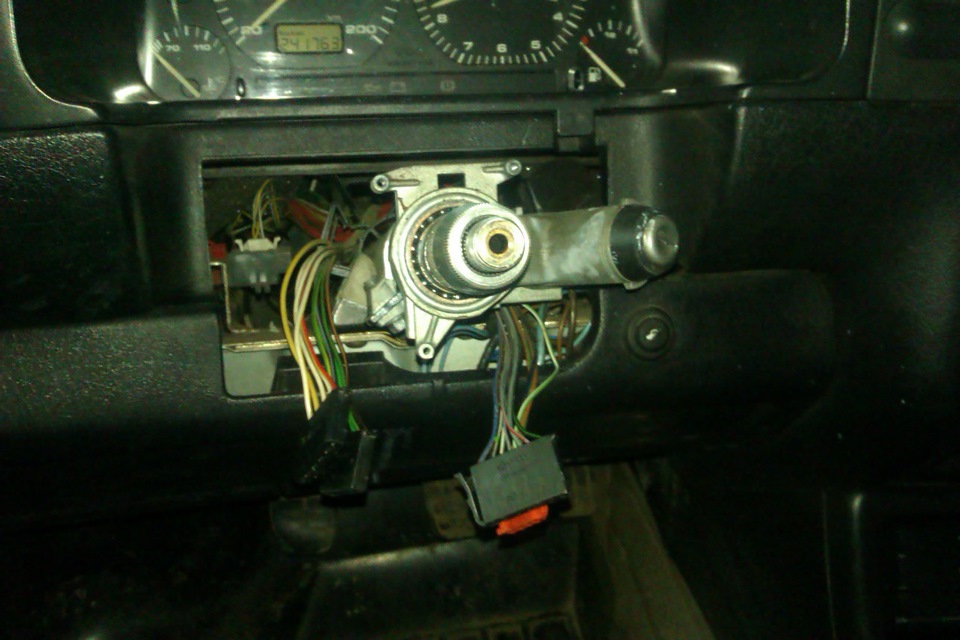 Переключатели дворников и поворотников — Volkswagen Golf Mk3, 1,4 л ...