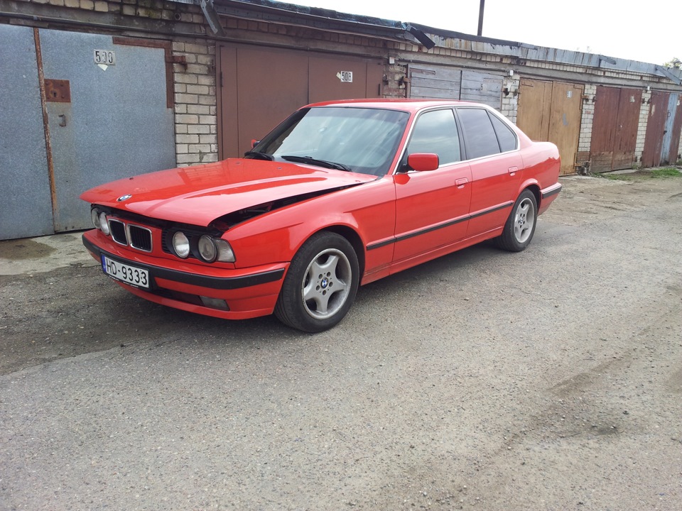 Что лучше ставить R16 или R17 ? — BMW 5 series (E34), 2,5 л, 1991 года ...