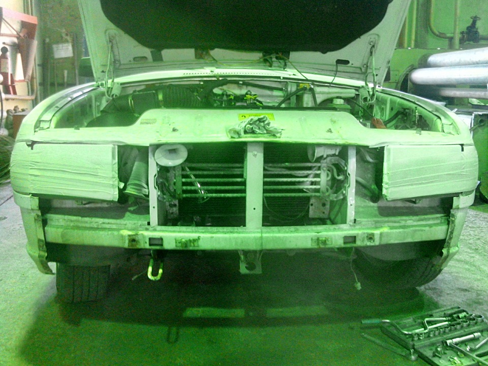 Решетка и реснички — ГАЗ 3110, 2,3 л, 2000 года | тюнинг | DRIVE2