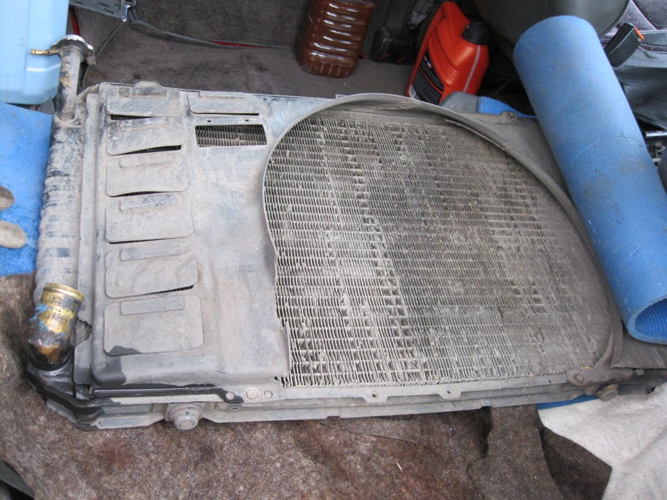 Фото в бортжурнале Nissan Patrol (W260)