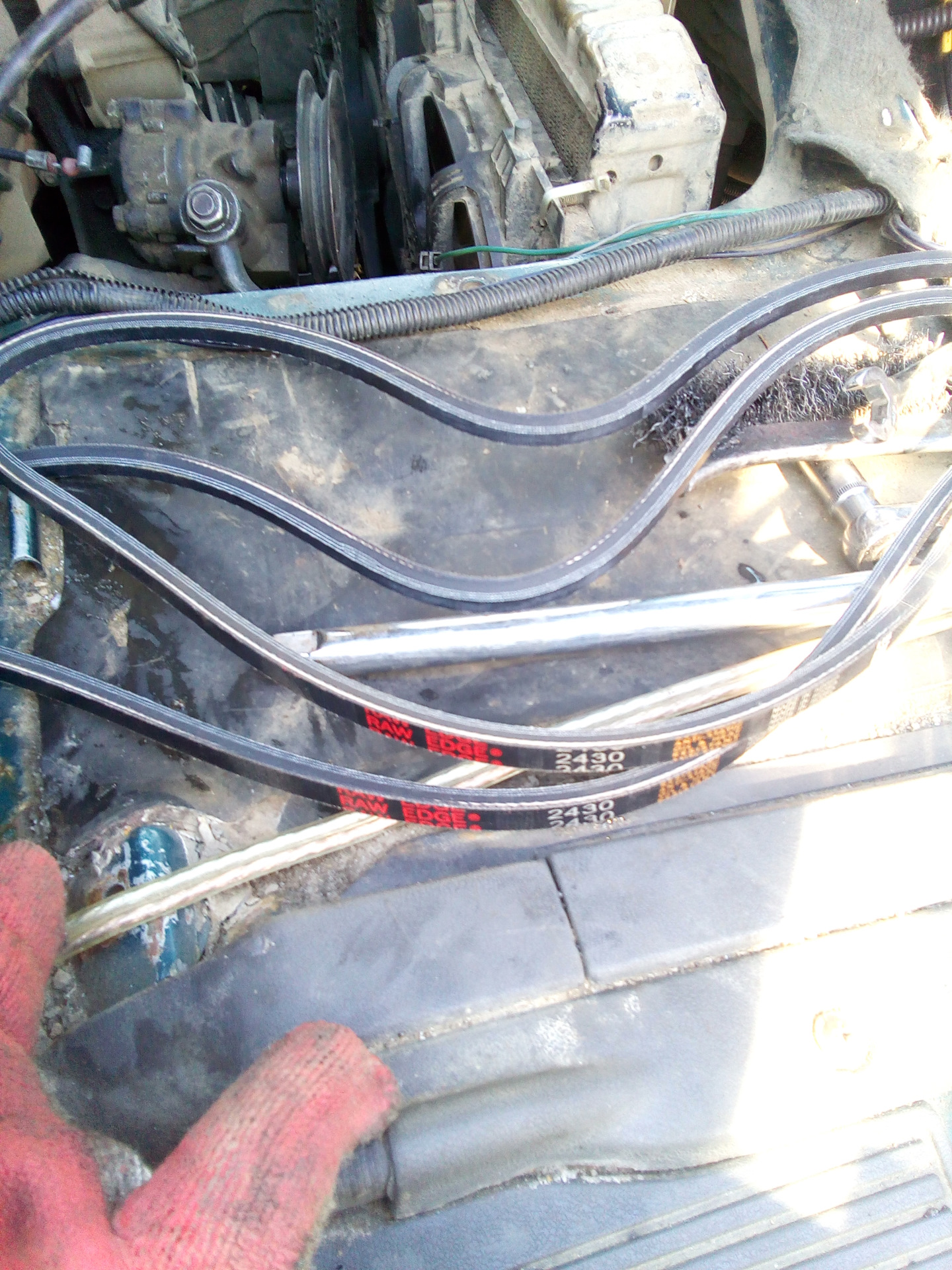 генератор — Mitsubishi Delica (P35W), 2,5 л, 1993 года | поломка | DRIVE2