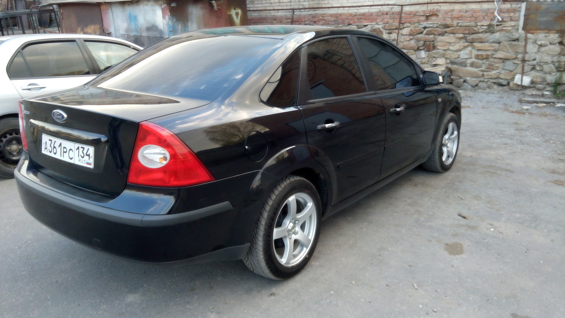 Ford Focus 2 sedan Black