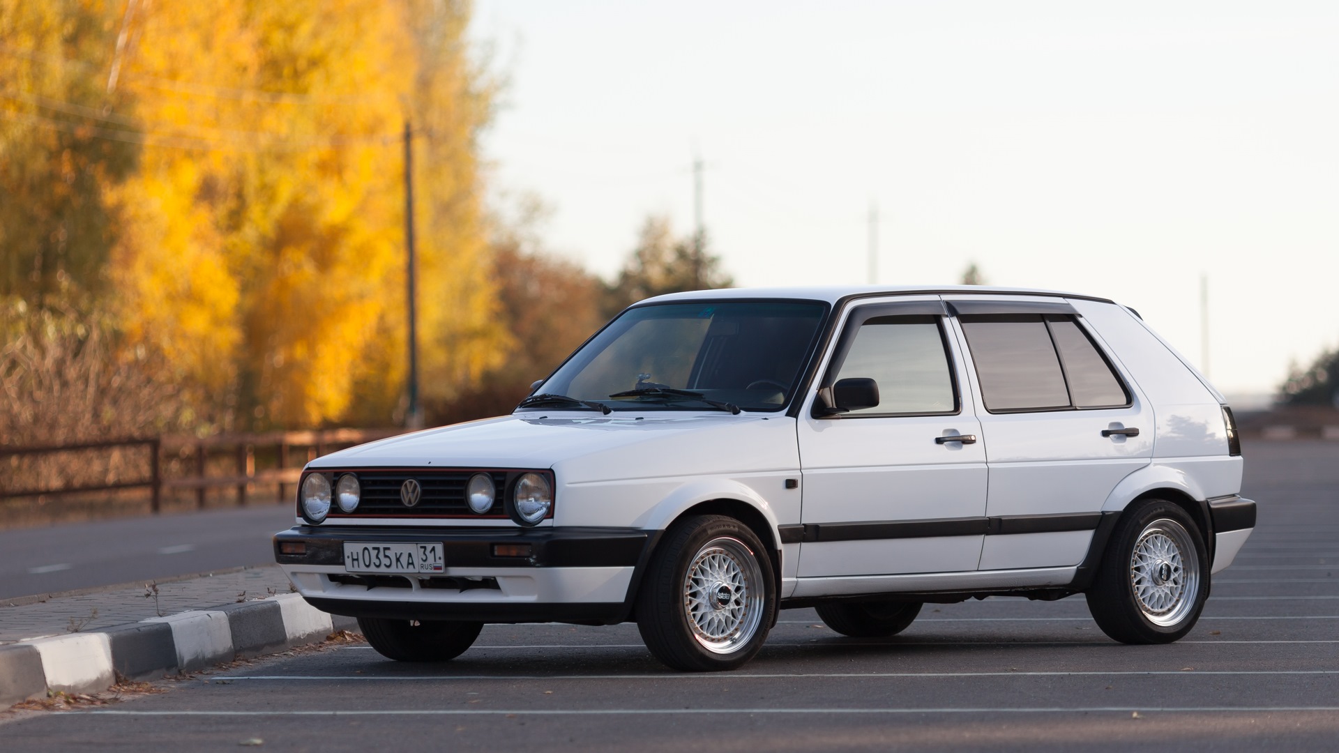 Volkswagen Golf Mk2 1.6 бензиновый 1989 | 