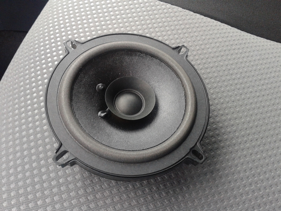 Замена передних динамиков — Lada Kalina Cross, 1,6 л, 2016 года ...