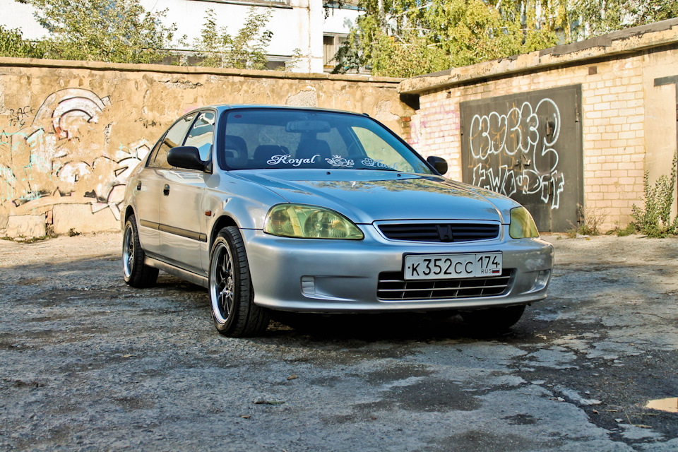 Полный перекрас автомобиля. Готовлю к продаже. — Honda Civic (6G), 1,5 ...