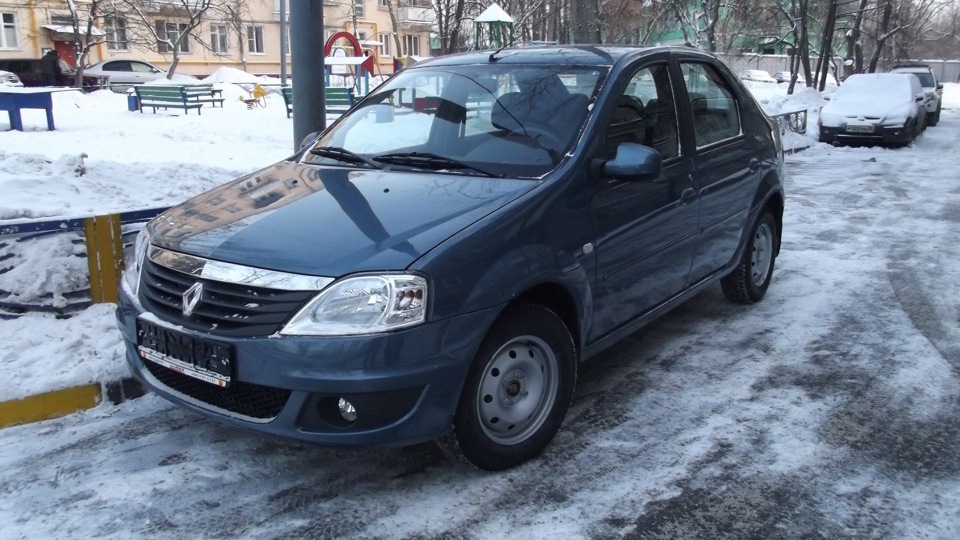 Renault Logan зима