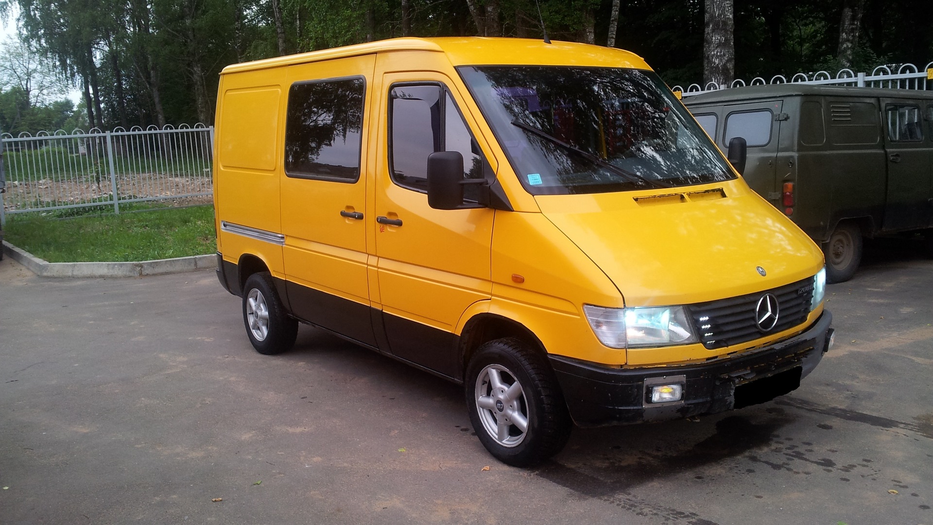 Mercedes-Benz Sprinter (1G) 2.9 дизельный 1999 | $Bumblebee$Music$Bomb на  DRIVE2