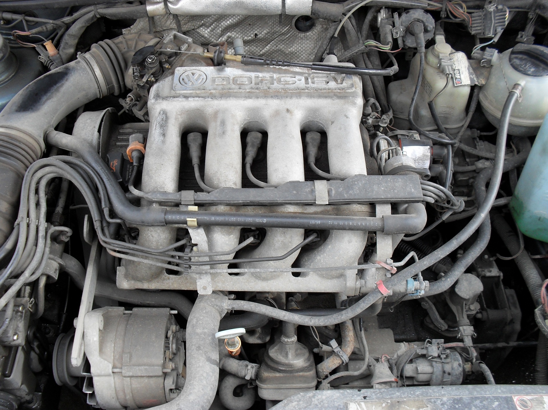 136 л купить. Passat b3 9a. VW Passat b3 9a 1.8 16v. Двигатель Фольксваген Пассат б3 2.0 16v. Двигатель 9а Пассат б3.