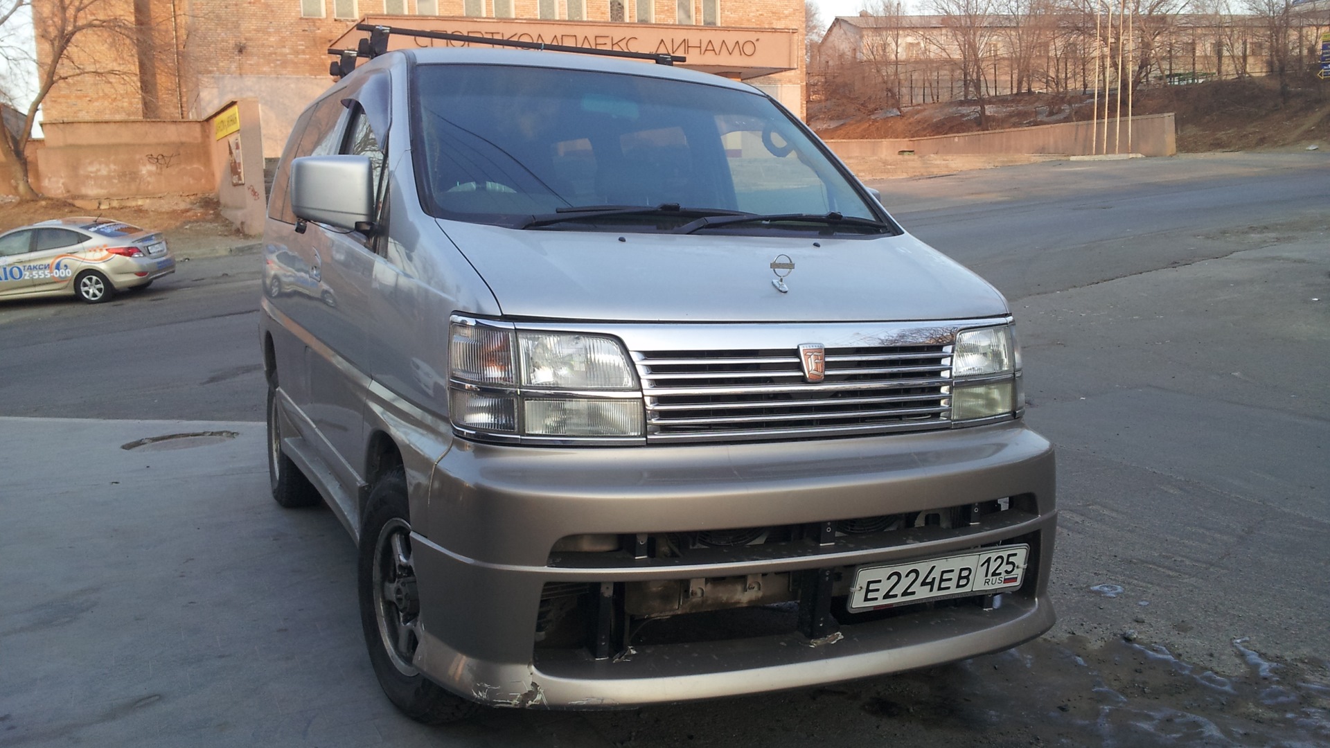 Nissan Elgrand (E50) 3.2 дизельный 1997 | AVWE50 - и слов нет на DRIVE2