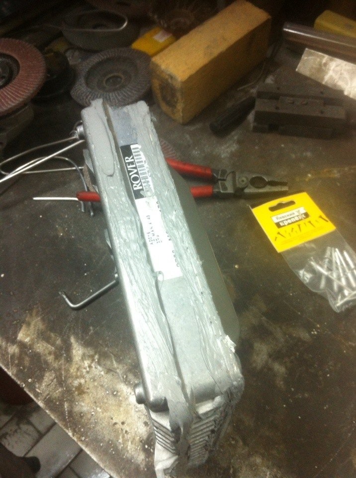 проклеил герметиком — Land Rover Defender (L315/L316)