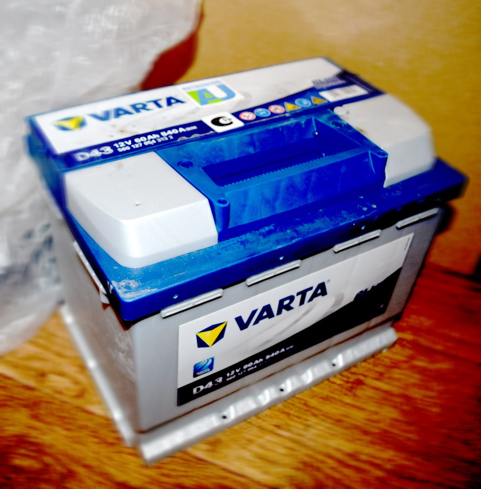 this is varta — Lada 2108