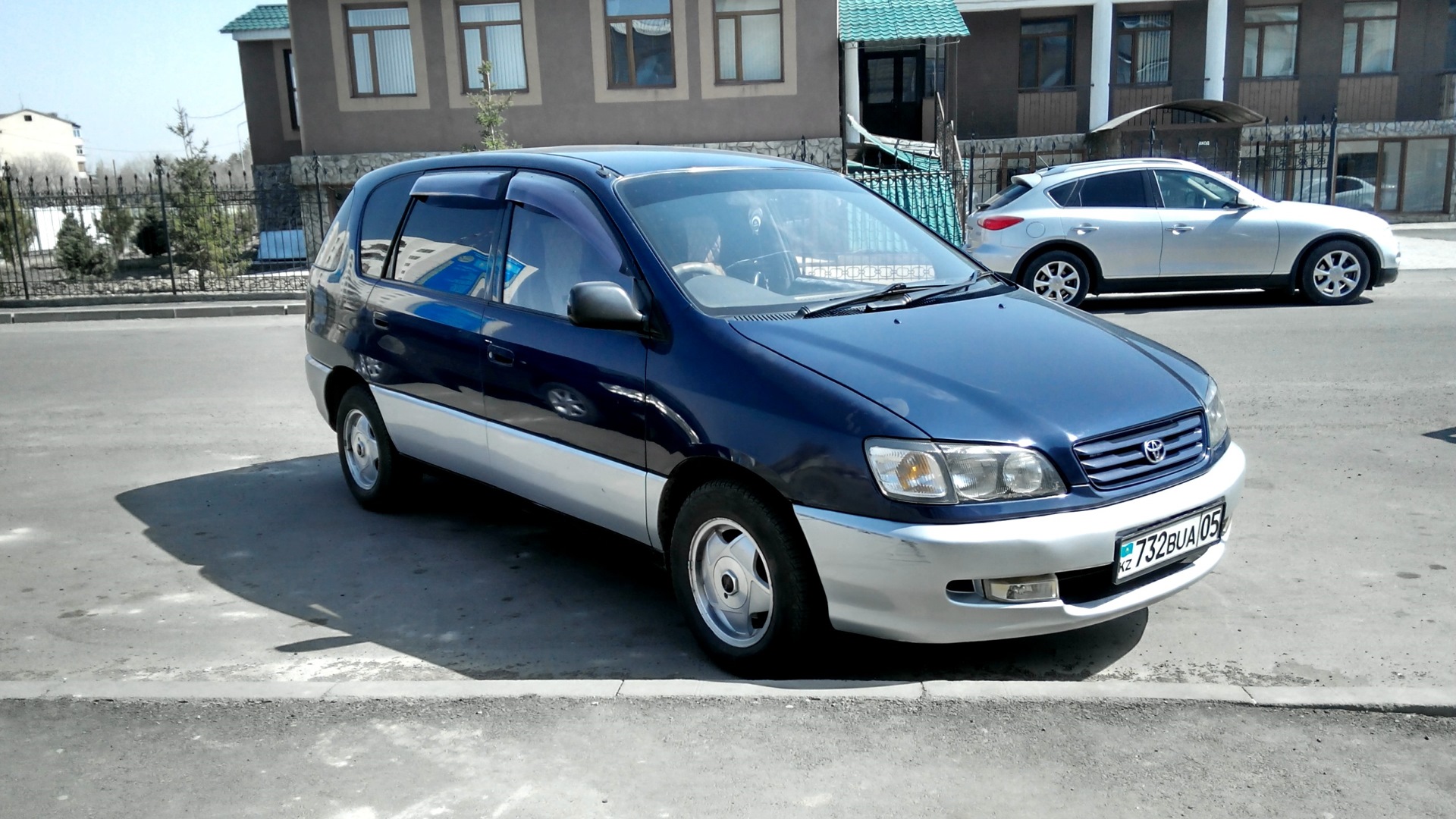 Toyota Ipsum (10) 2.0 бензиновый 1997 | на DRIVE2