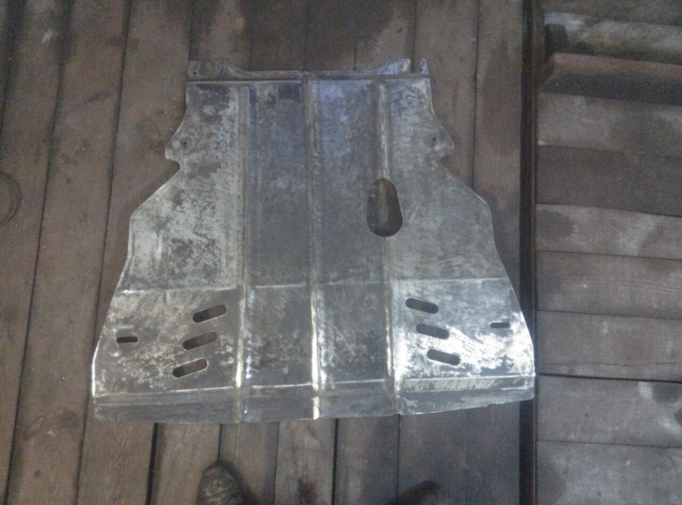 Покраска защиты двигателя — SEAT Leon (Mk I), 1,9 л., 2003 года ...