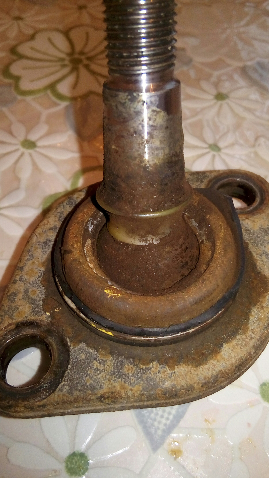 Шаровая калина 1118. Шаровые приора 1. Шаровая приора какая лучшая. Шаровая опора 2108. Шаровая опора 2108.