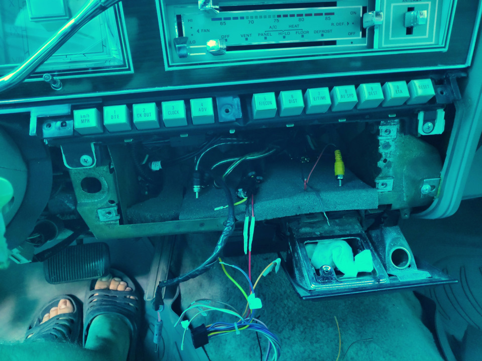 Фото в бортжурнале Lincoln Town Car I