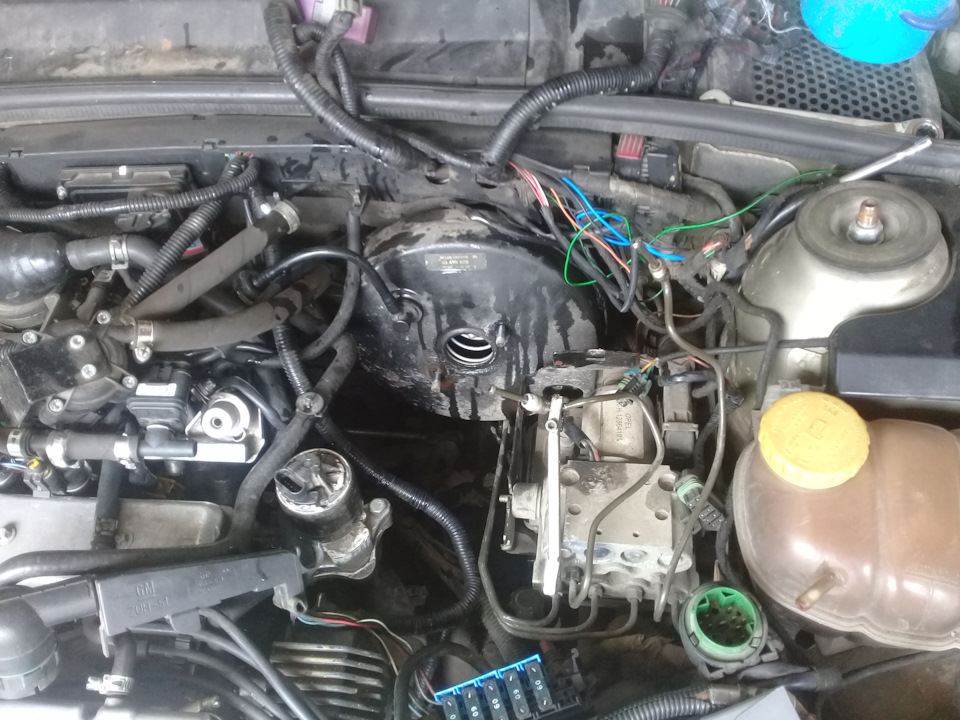 замена ВУТ и ГТЦ на 2х мембранный — Opel Vectra B, 1,6 л, 1996 года ...