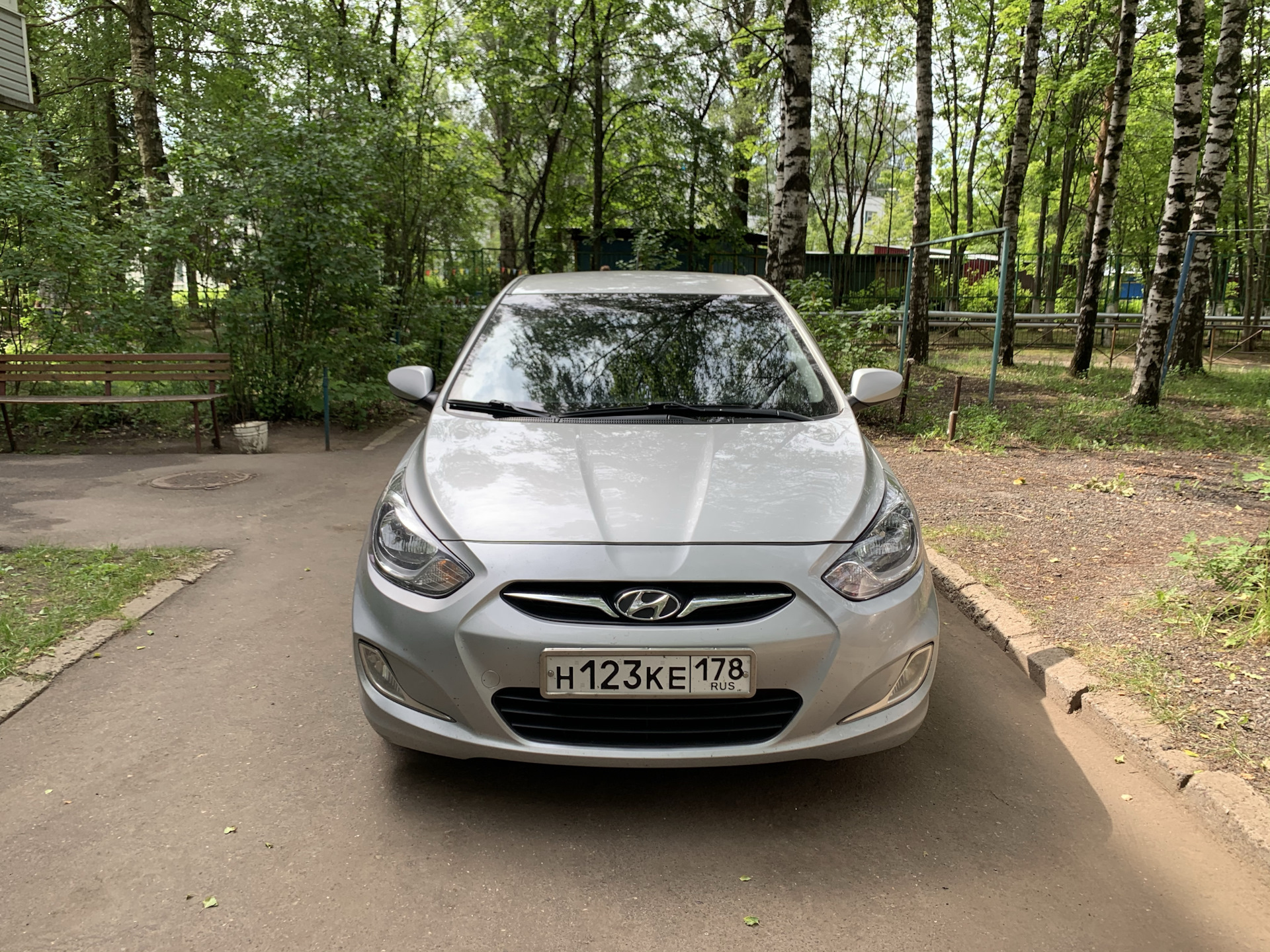 Зеркала — Hyundai Solaris, 1,6 л, 2013 года | аксессуары | DRIVE2